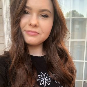Meet your Posher, Megan
